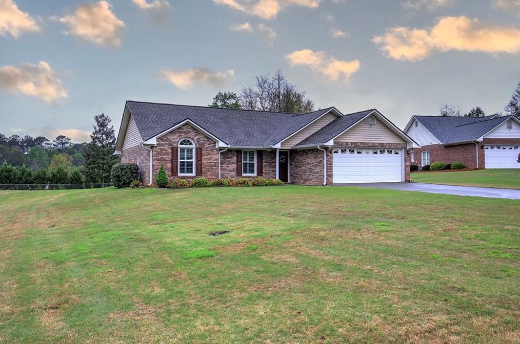 15 Leslie Cv, Euharlee, GA 30121-8113