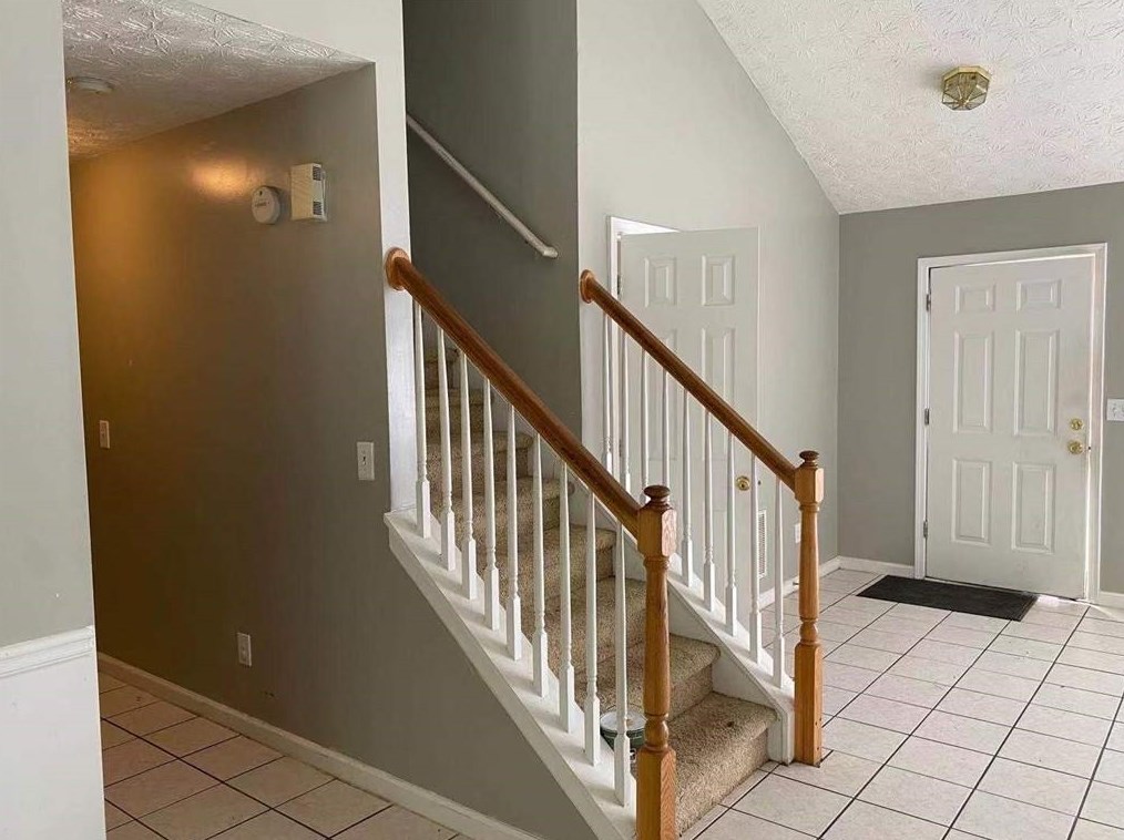 2295 Carlysle Cove Dr, Lawrenceville, GA 30044