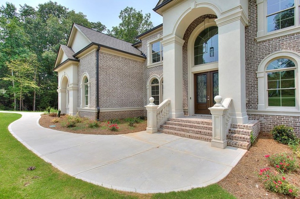 2058 Fontainbleau Dr, Conyers, GA 30094-4842
