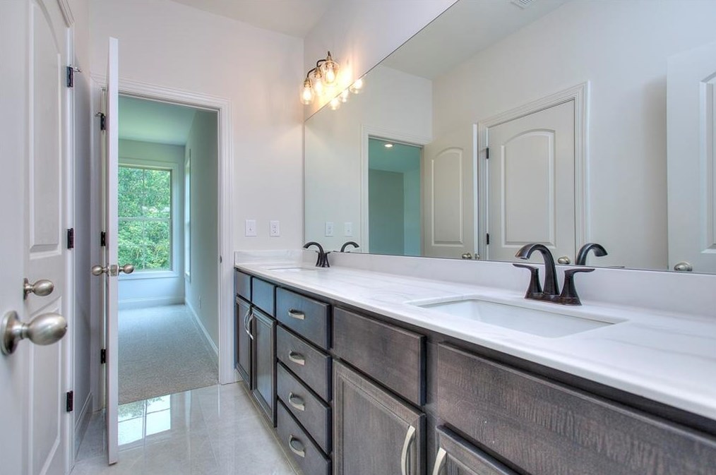 2058 Fontainbleau Dr, Conyers GA  30094-4811 exterior