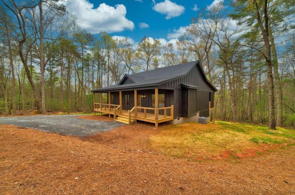47 Marjorie Ave, Ellijay, GA 30536