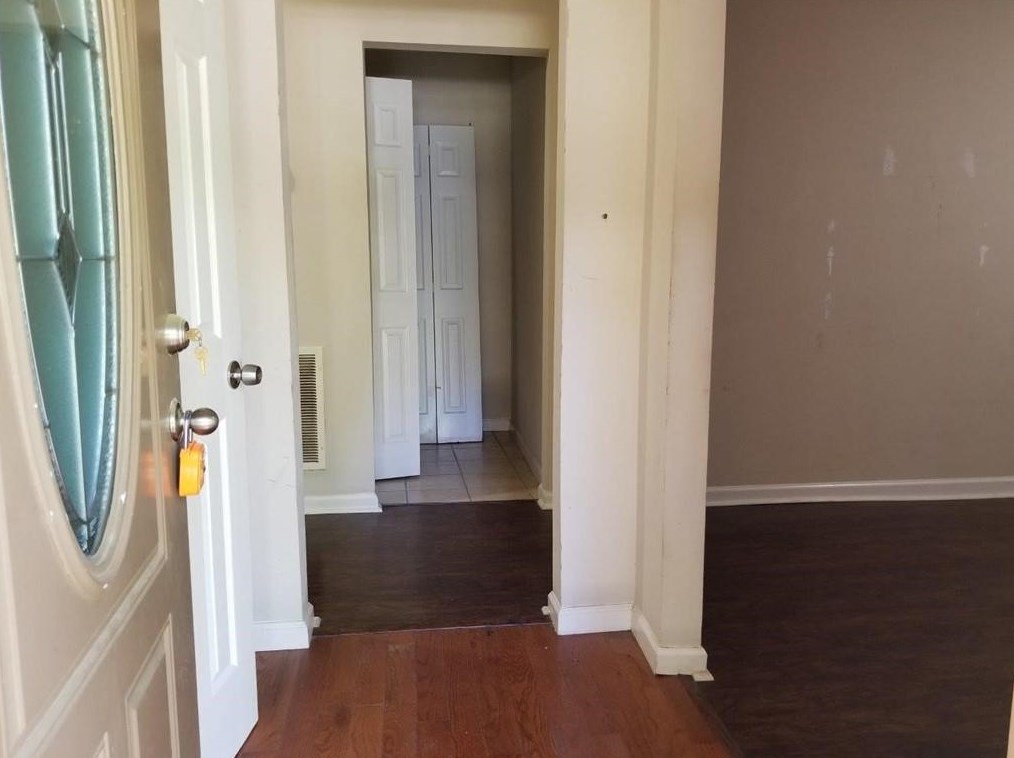 3340 Pinehill Dr, Decatur, GA 30032