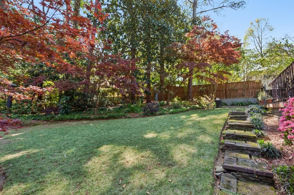 1939 Forest Green Dr, Atlanta GA  30329-2604 exterior