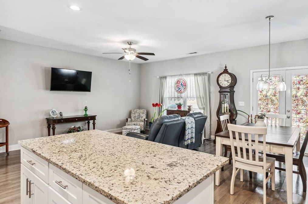 102 Hood Park Ct, Big Canoe GA  30143-8502 exterior