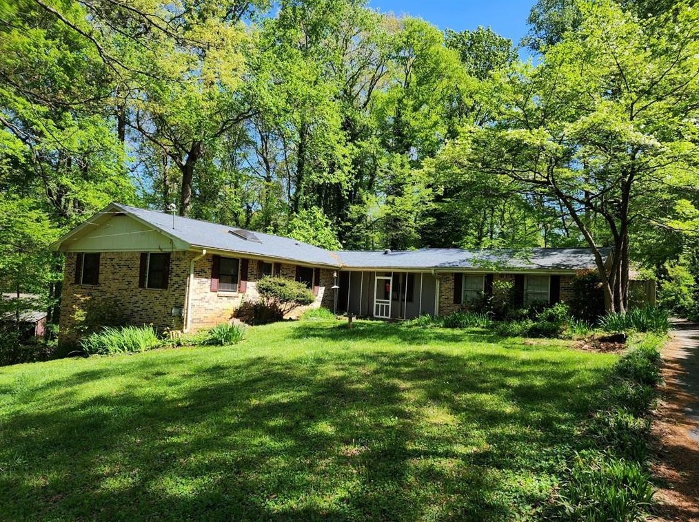 20 Bailey Dr, Lilburn, GA 30047