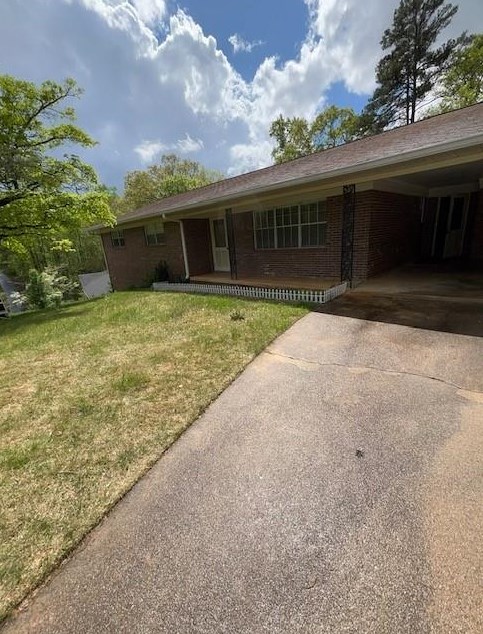 2639 Shady Valley Rd, Gainesville, GA 30507-7885