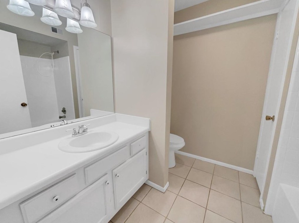 51 Middleton Ct, Smyrna GA  30080-8052 exterior