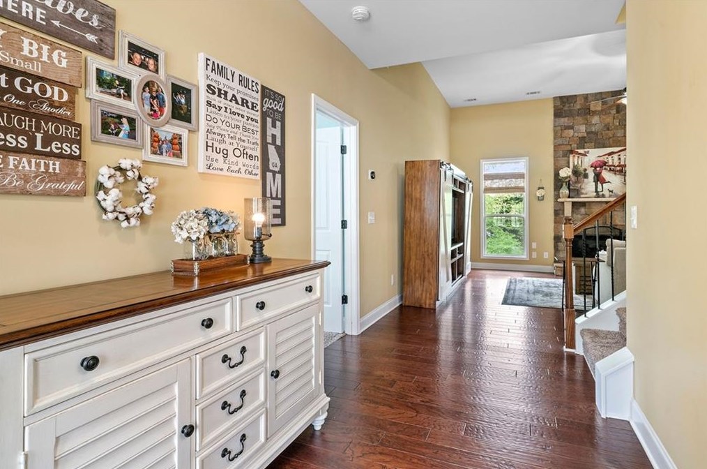 455 Willow Pointe Dr, Dallas, GA 30157