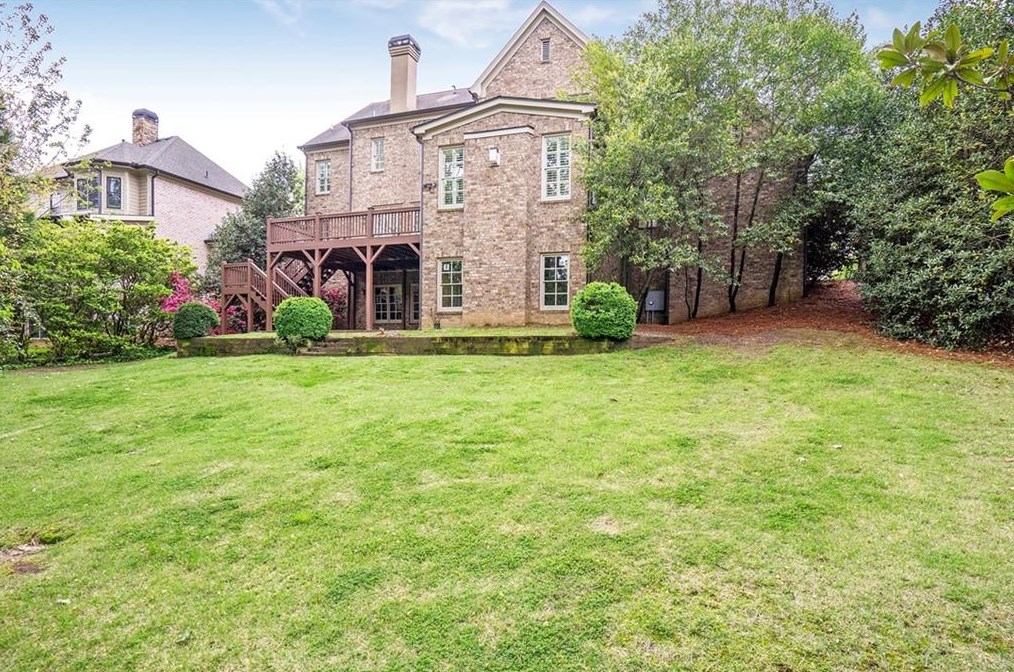 3057 Woodrow Way, Atlanta GA  30319-2707 exterior