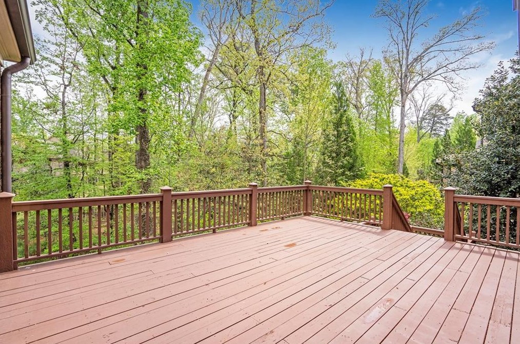 3057 Woodrow Way, Atlanta GA  30319-2707 exterior
