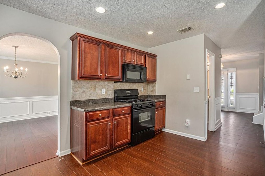 1357 Travers Creek Trl, Conyers GA  30012-3581 exterior