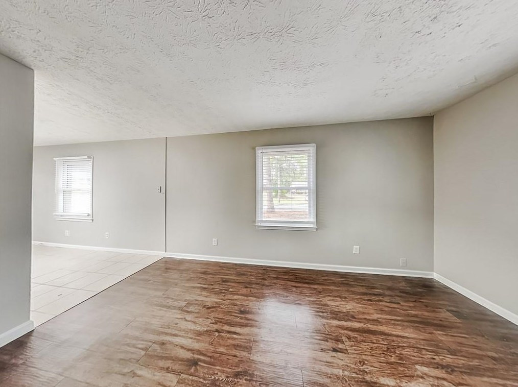457 Charleston Ln, Lawrenceville, GA 30046