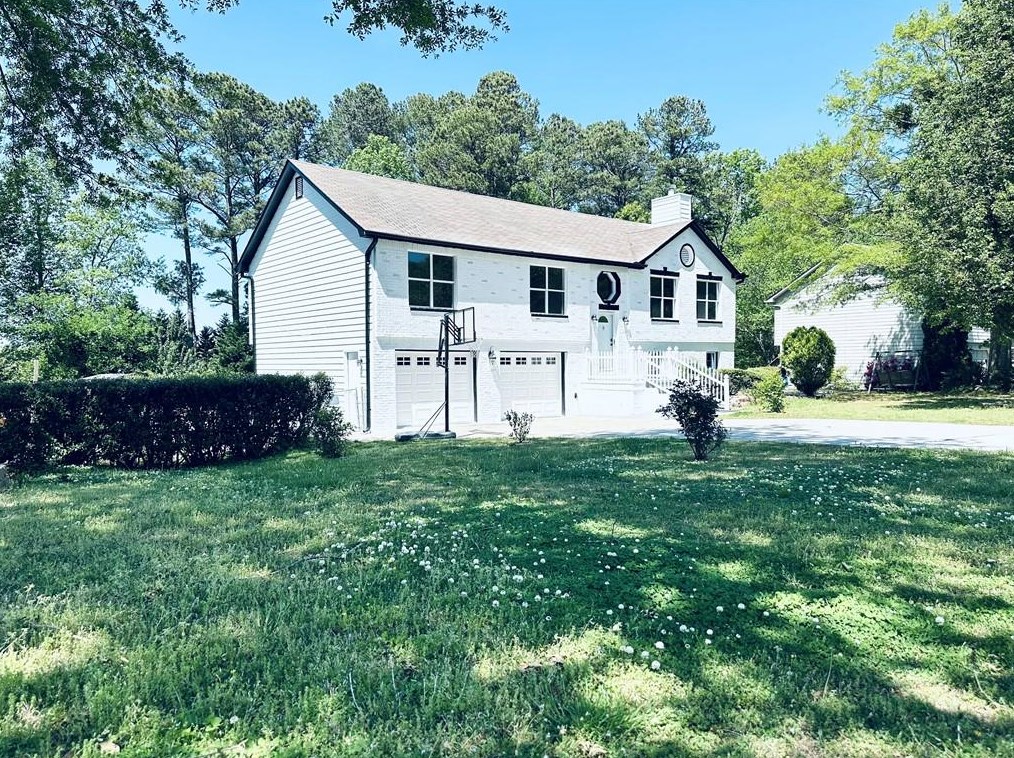 2760 Hamil Chase Dr, Buford, GA 30519-7006