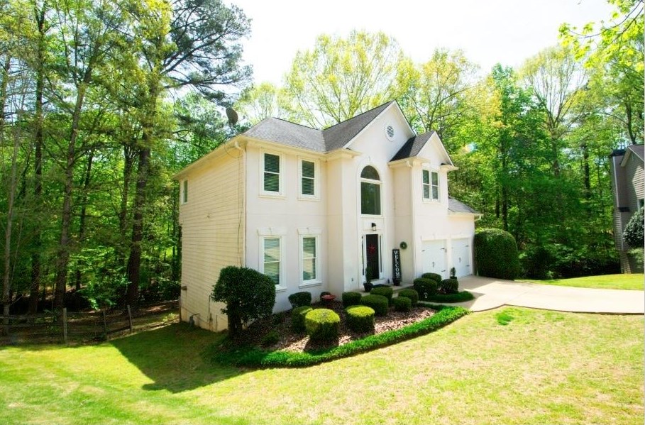 7009 Hampshire Ct, Holly Springs, GA 30189-6640