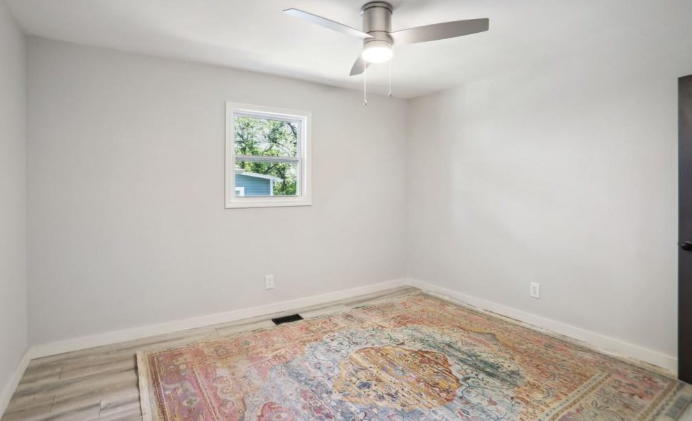 547 Elbridge Dr, Atlanta GA  30318-8137 exterior