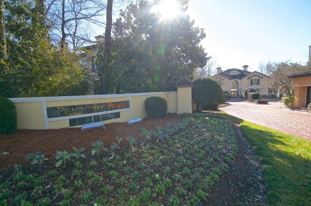 3777 Peachtree Rd Ne #735, Atlanta, GA 30319