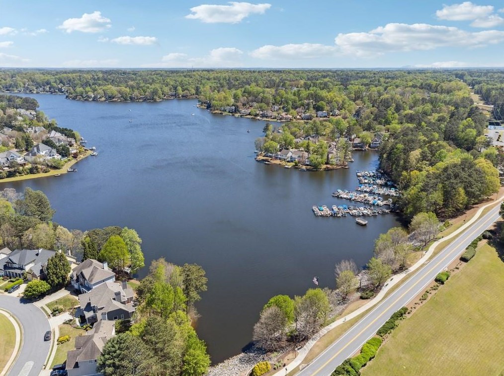 125 Columbia Bay, Alpharetta GA 30005-4305 exterior