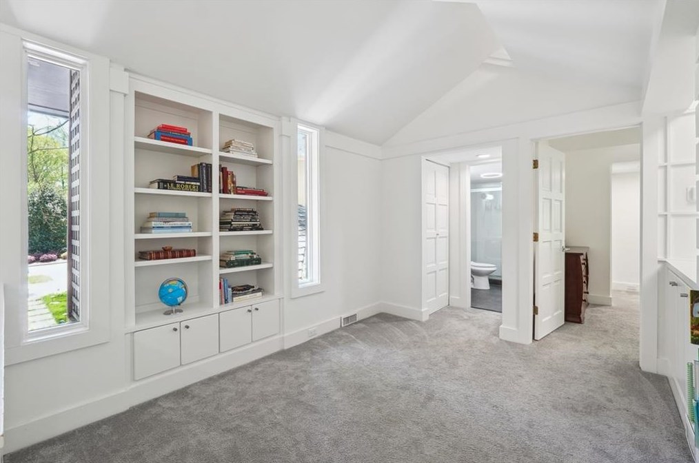 125 Columbia Bay, Alpharetta GA 30005-4305 exterior