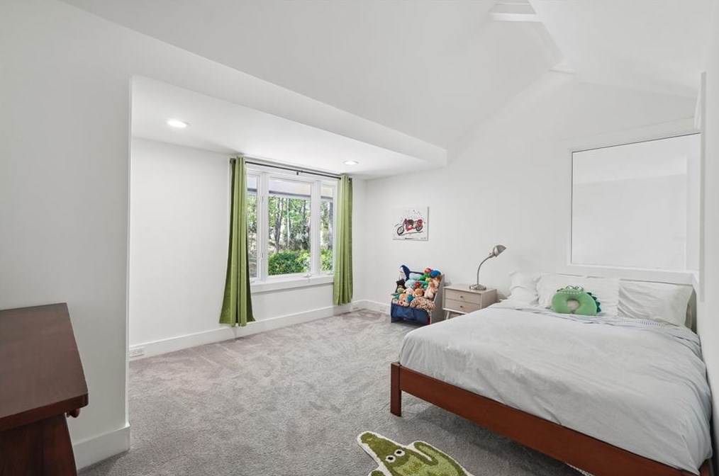 125 Columbia Bay, Alpharetta GA 30005-4305 exterior