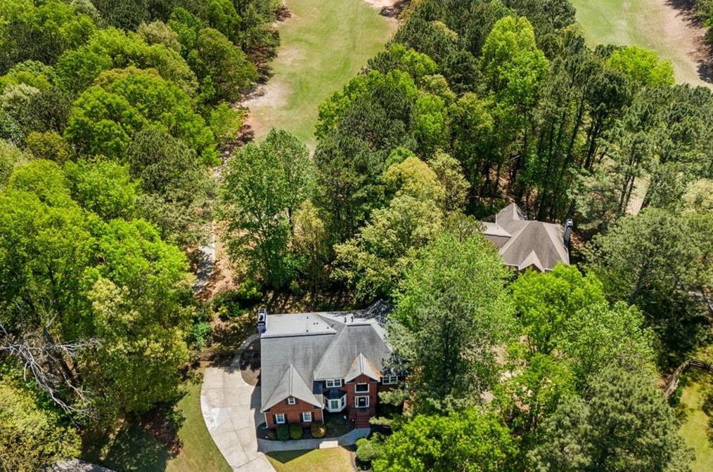 3993 Ironhill Ln, Holly Springs, GA 30189