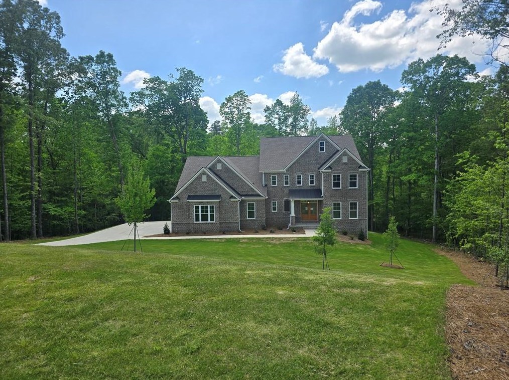 7585 Sunridge Ln, Douglasville, GA 30135-6571