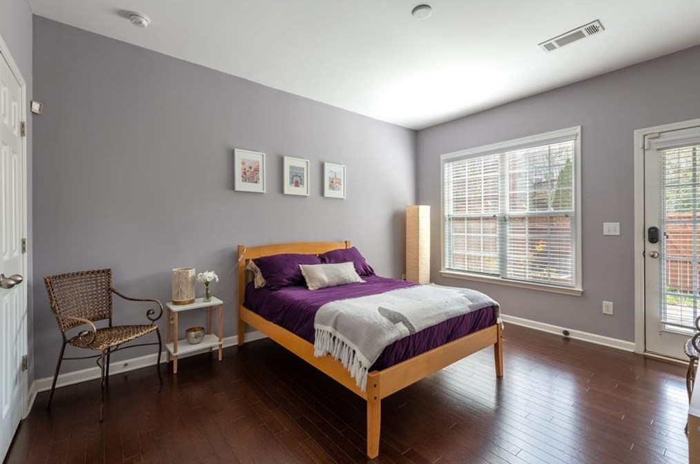 12 Rockland Pl, Decatur GA  30030-1335 exterior