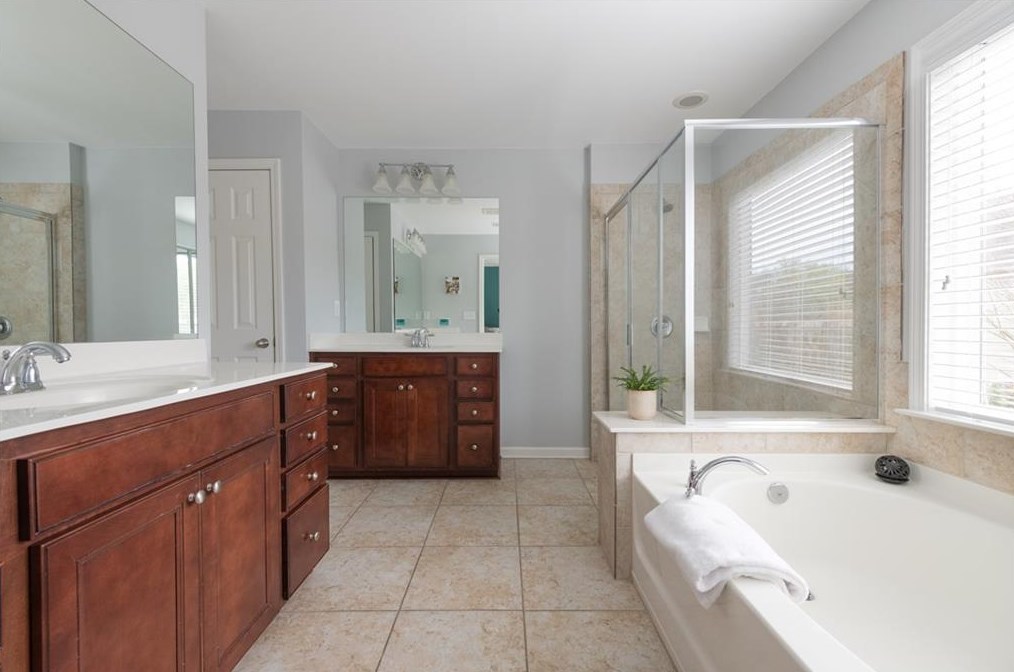 12 Rockland Pl, Decatur GA  30030-1335 exterior