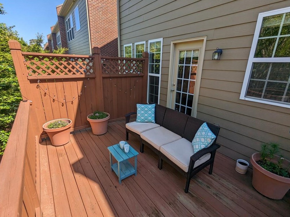 12 Rockland Pl, Decatur GA  30030-1335 exterior