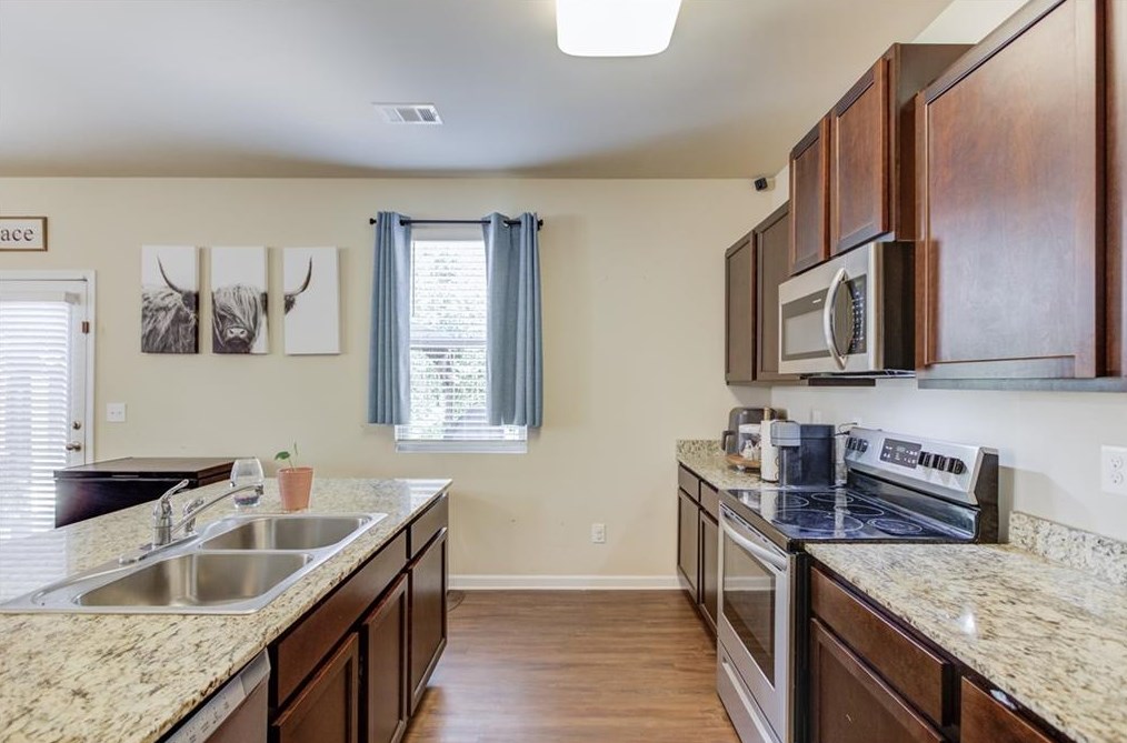 3170 Heritage Glen Dr, Gainesville GA 30507 exterior