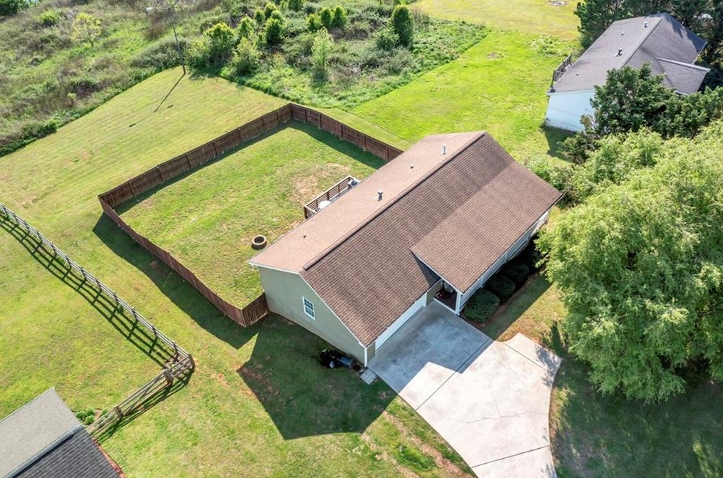 245 Hobson Rd, Big Canoe GA  30143-8995 exterior