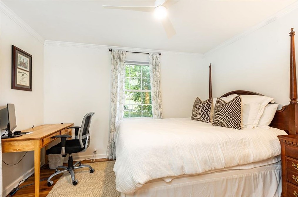3063 Canfield Dr, Atlanta GA  30341-3201 exterior