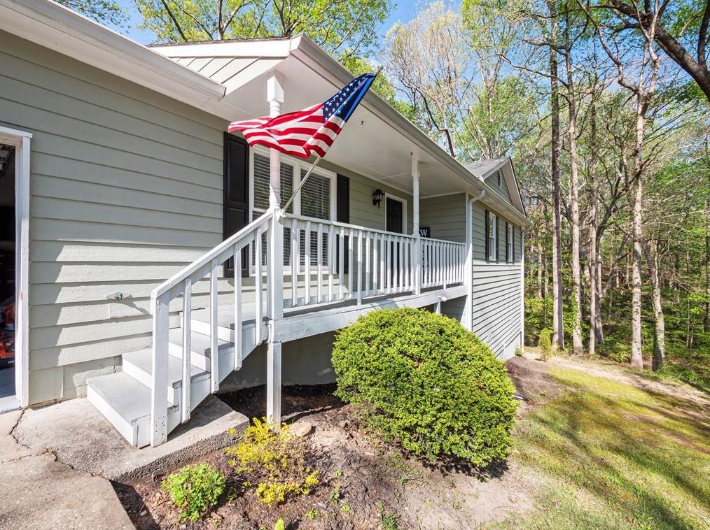 1528 Willow Gate Trce, Auburn, GA 30011