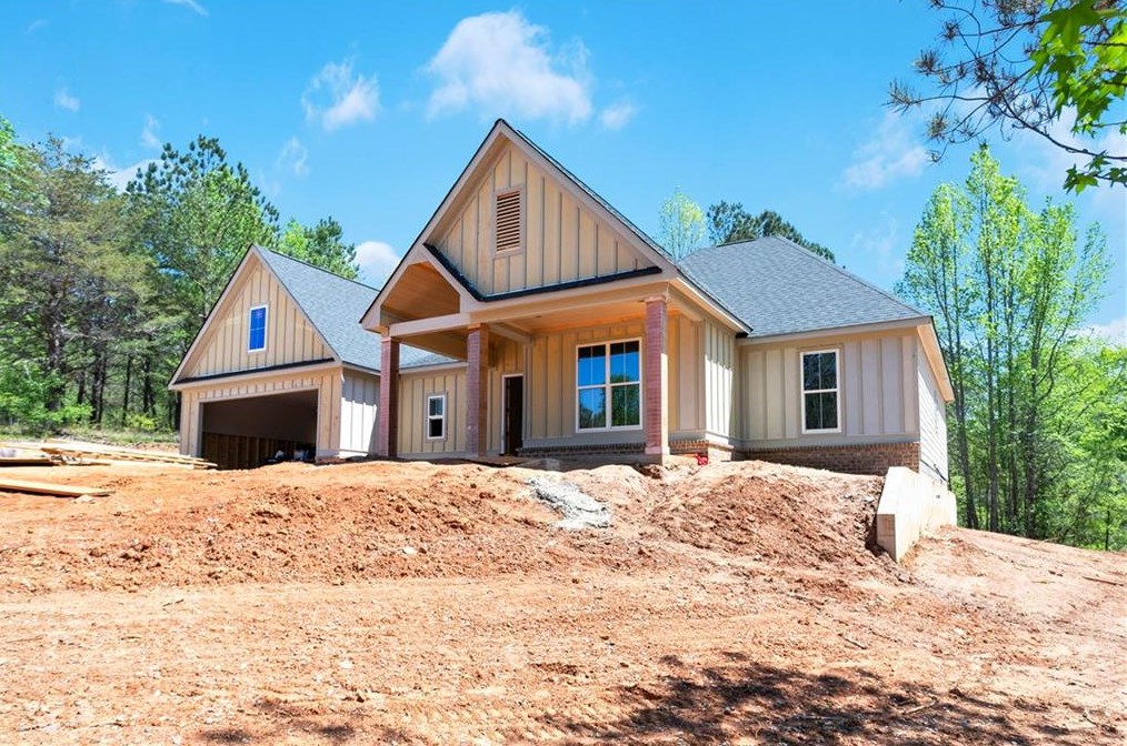 102 Oak Creek Ct E, Big Canoe, GA 30143