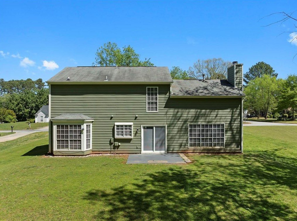 3945 Wintersweet Dr, Decatur GA  30034-5200 exterior