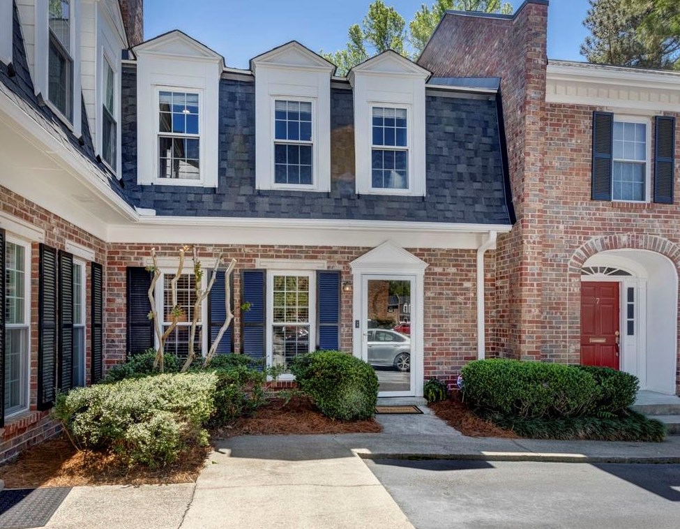 6 Market Sq Pl, Atlanta GA exterior