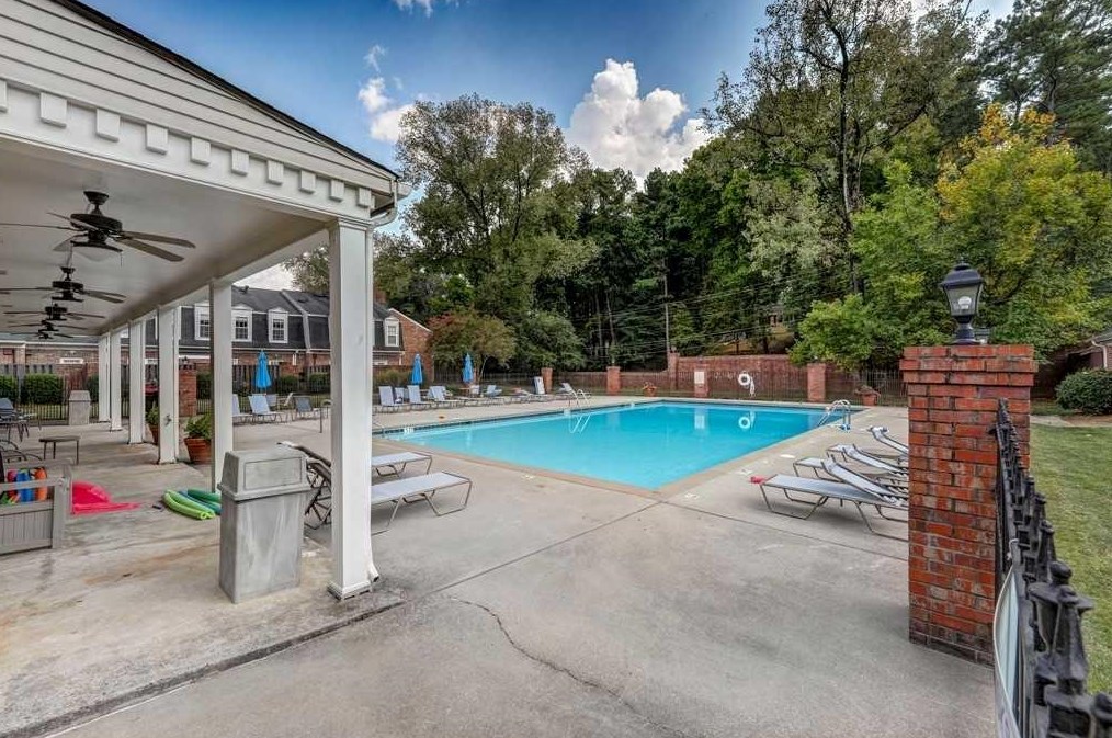 6 Market Sq Pl, Atlanta GA exterior