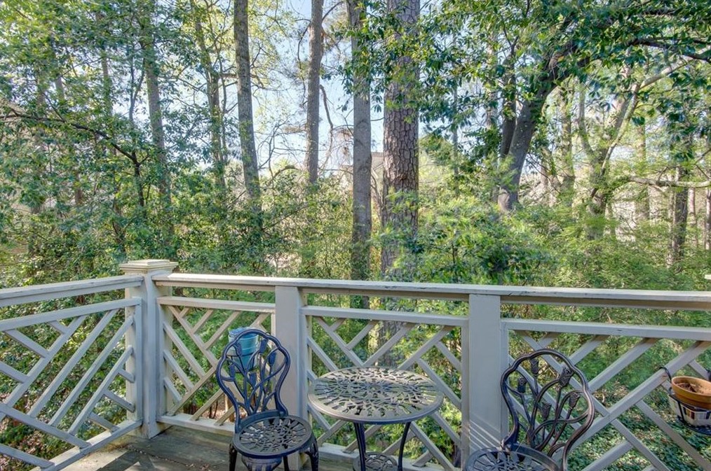 3650 Ashford Dunwoody Rd, Atlanta GA 30319-2020 exterior