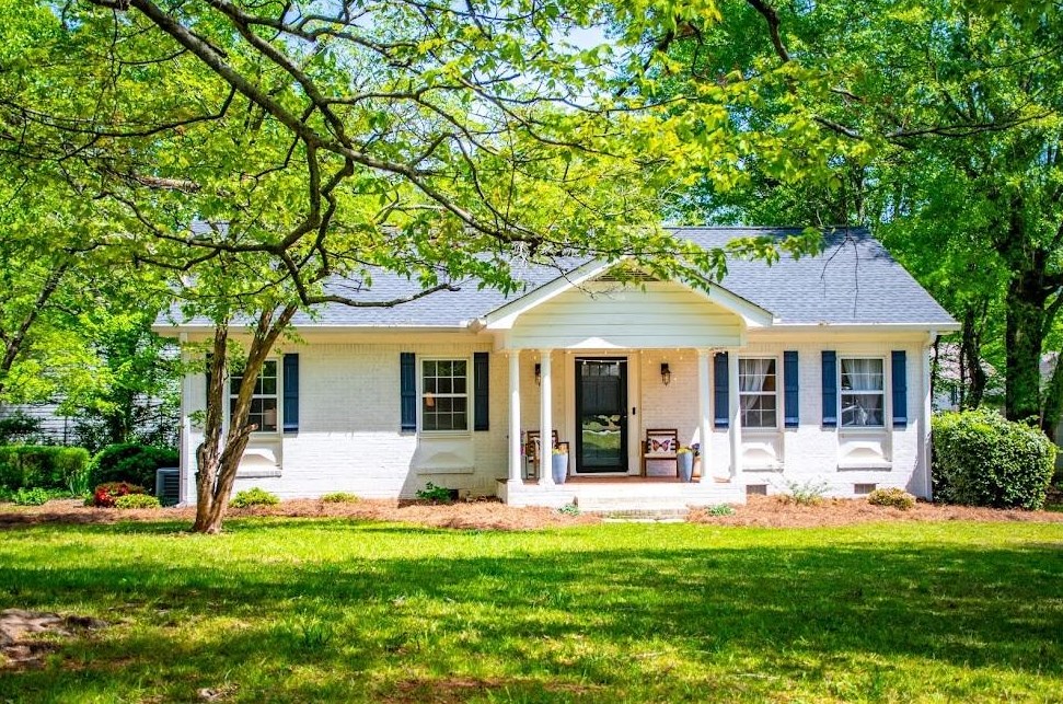 127 Perry St, Carrollton, GA 30117-2420
