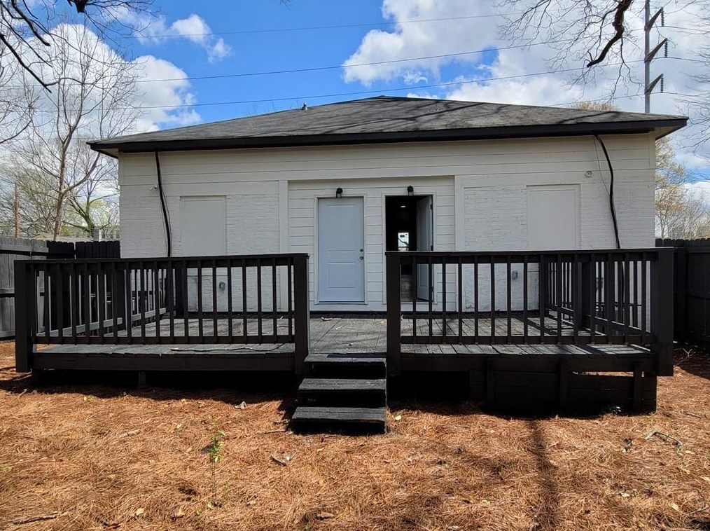 530 James P Brawley Dr, Atlanta GA 30318-6804 exterior