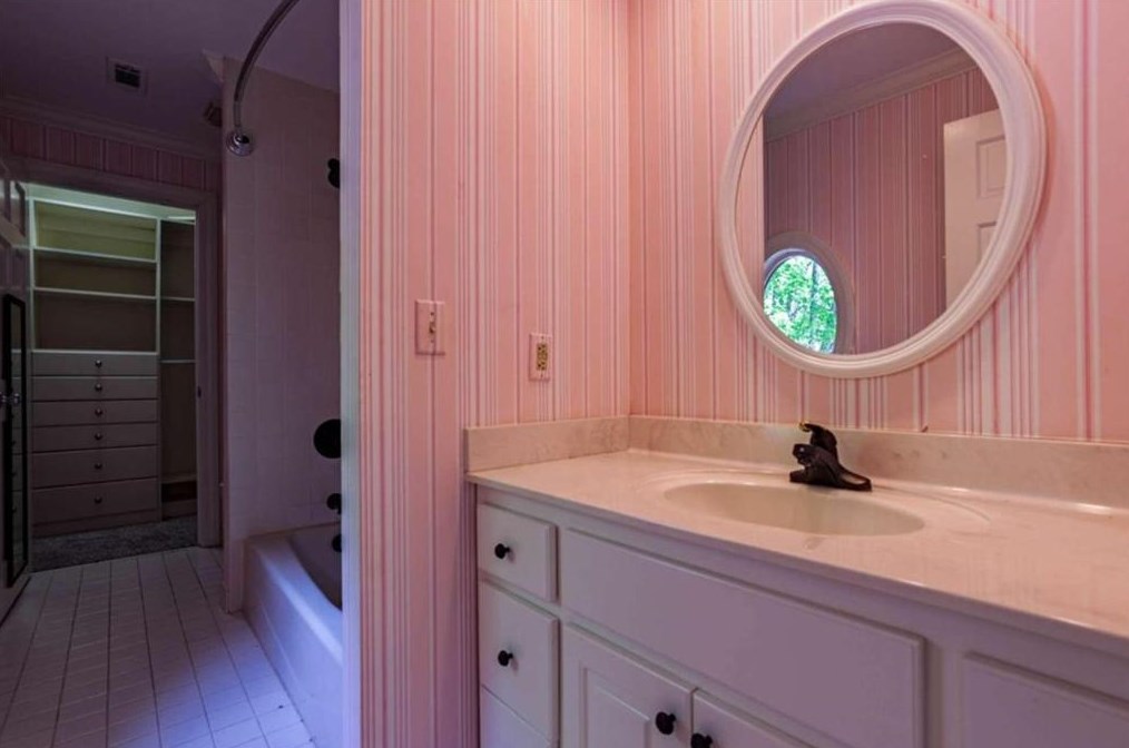 18 Huntington Rd, Rome GA  30165-8553 exterior