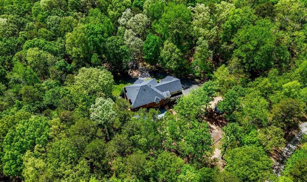 18 Huntington Rd, Rome GA  30165-8553 exterior