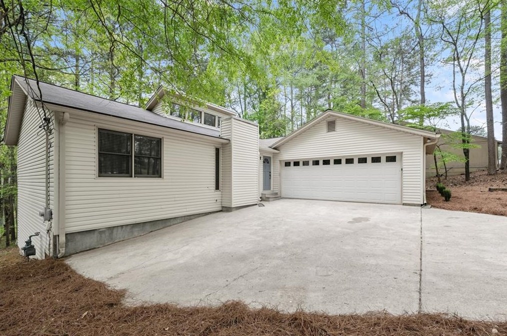 5054 Whites Mill Dr, Gainesville, GA 30504-8162