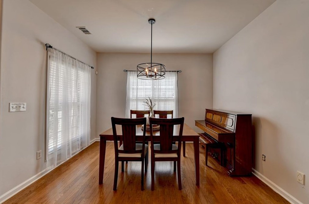 4234 Chatham Ridge Dr, Buford, GA 30518