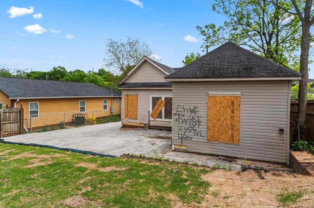 620 Echo St, Atlanta GA  30318-6740 exterior