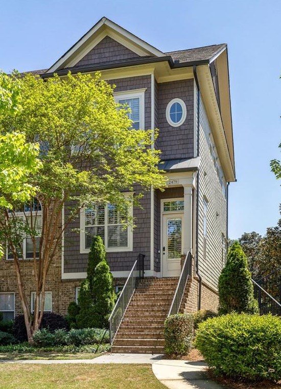 2479 Gatebury Cir, Atlanta GA  30341-2635 exterior