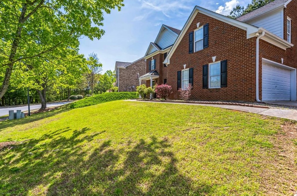 991 Chandler Rd, Lawrenceville, GA 30045-8165