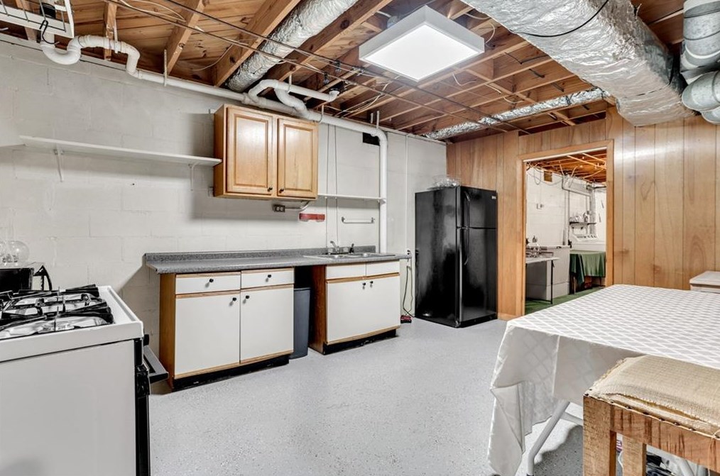 2287 Doris Dr, Decatur GA  30034-1024 exterior