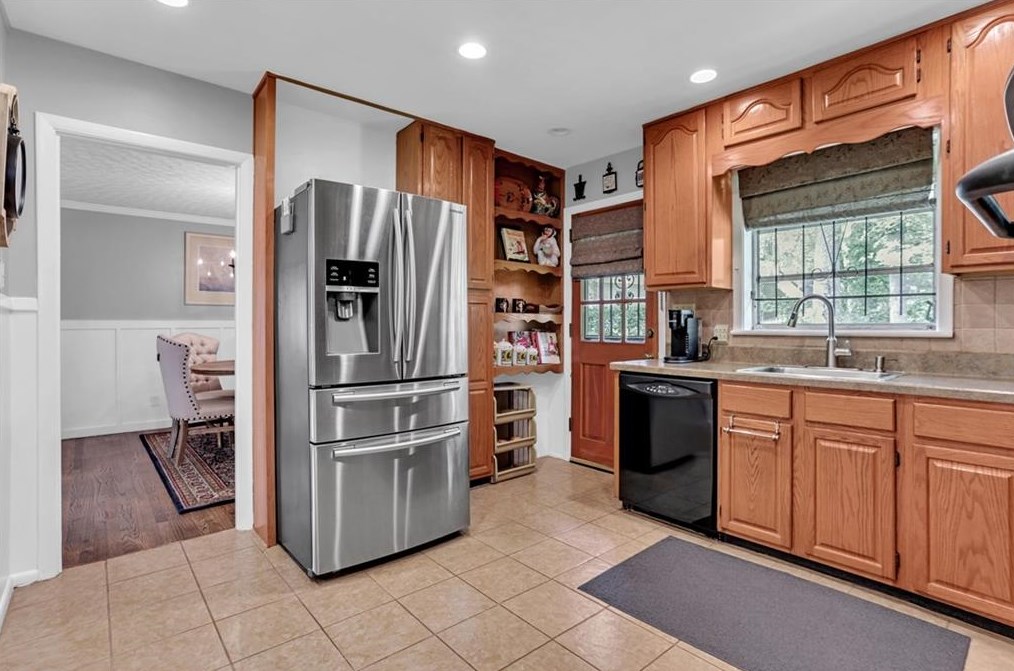 2287 Doris Dr, Decatur GA  30034-1024 exterior