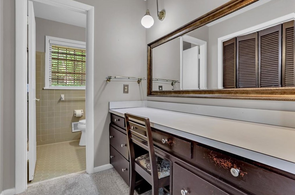 2287 Doris Dr, Decatur GA  30034-1024 exterior