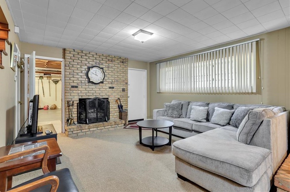 2287 Doris Dr, Decatur GA  30034-1024 exterior